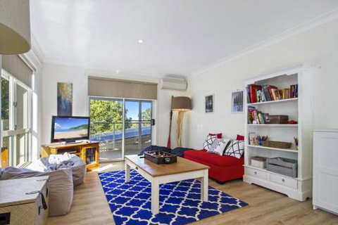 Clissold By Collers MOLLYMOOK - Darwin Tourism 4