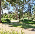 GOLF 39 MOLLYMOOK BEACH - Darwin Tourism