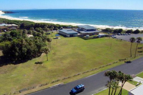 2 Cliff Road - Darwin Tourism 2