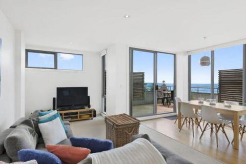 POINT GREY APARTMENT 2 Ocean VIews With Wifi - Darwin Tourism 2