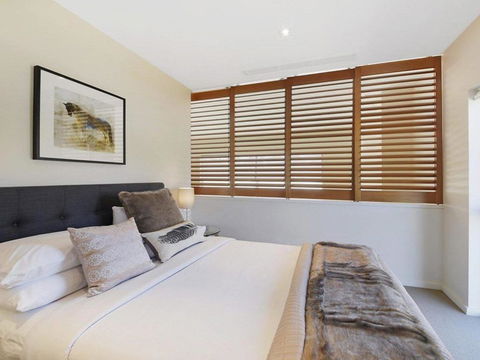 Arum 4 Heritage Park Contemporary & Timeless - Darwin Tourism 4