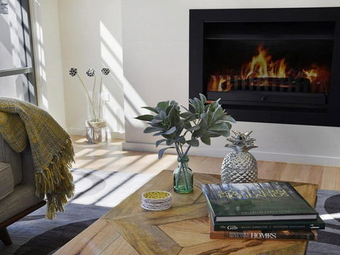 Arum 4 Heritage Park Contemporary & Timeless - Darwin Tourism 3