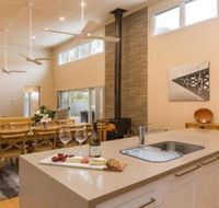 Callala Breeze access to indoor community pool - Darwin Tourism