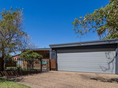 235 Mitchell Parade Mollymook - Darwin Tourism 2