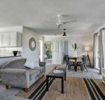 Mollymook Coastal Villa - Darwin Tourism