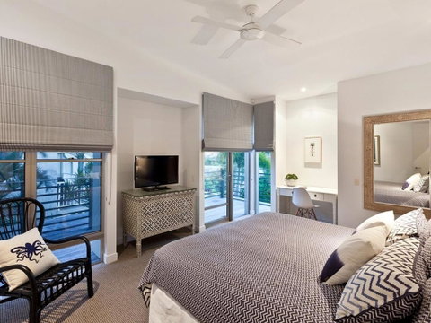 Spacious With Surf Views Sunshine Beach - Darwin Tourism 2