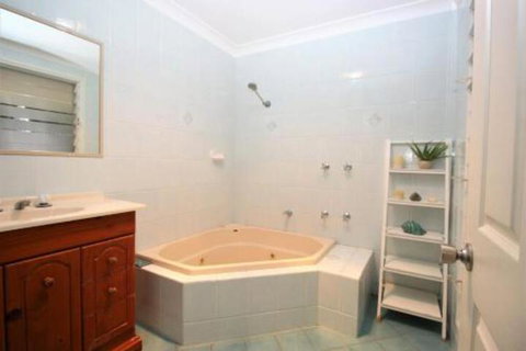 MAGIC BEACH HOUSE PET FRIENDLY - Darwin Tourism 2