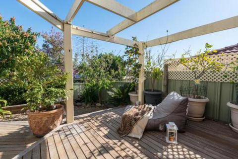 ULTRA SPACIOUS STYLISH HOME In PRESTONS SYDNEY - Darwin Tourism 5
