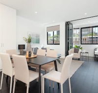 Luxury Sydney Apartment - Darwin Tourism