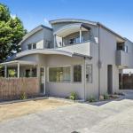 CAPELS REST CAPEL SOUND - Darwin Tourism 1