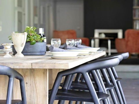 Greywood Classic Highlands Charm & Serene Living - Darwin Tourism 1