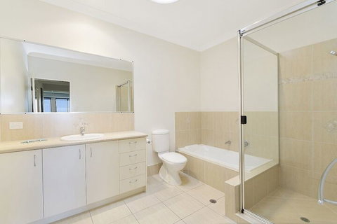 Castaways Beachside Family Retreat 44 Driftwood Drive - Darwin Tourism 2