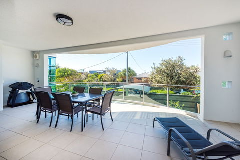 Stylish Beach Side Apartment Unit 5 33 Lorikeet Drive - Darwin Tourism 6