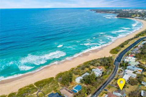 Mitchell Pde 71 Mollymook - Darwin Tourism 7