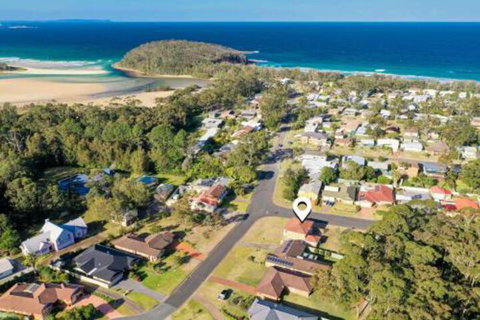 Macleay Street 23 Narrawallee - Darwin Tourism 2