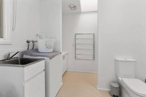 COASTAL HAVEN Panoramic Ocean Views - Darwin Tourism 6