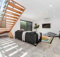 Capel Sound Beachside Luxury - Darwin Tourism