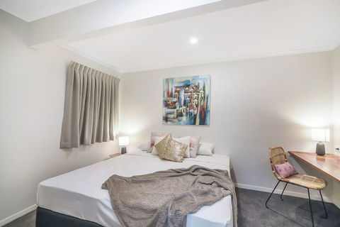Home Away From Home, 38 Redwood Avenue, Marcus Beach, Noosa Area - Darwin Tourism 7