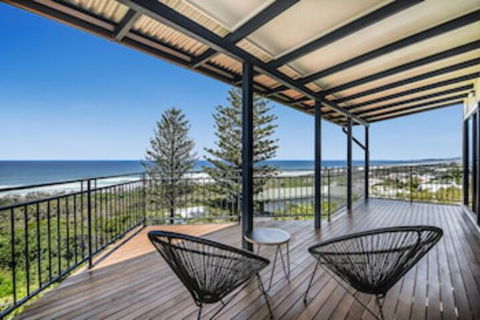 41 Pelican Street, Peregian Beach, Noosa Shire - Darwin Tourism 0