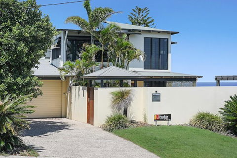 41 Pelican Street, Peregian Beach, Noosa Shire - Darwin Tourism 1