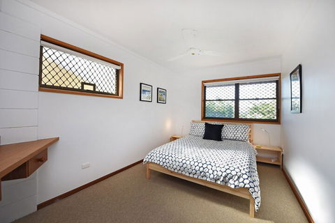 Sun Ray - 9 Pelican Street, Peregian Beach, Noosa Shire - Darwin Tourism 4