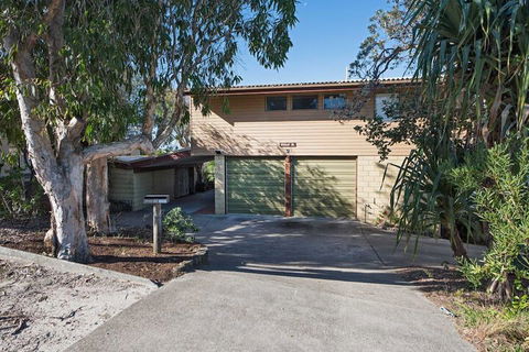 Sun Ray - 9 Pelican Street, Peregian Beach, Noosa Shire - Darwin Tourism 1