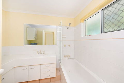 Sunbright 2/5 Petrel Street - Darwin Tourism 5
