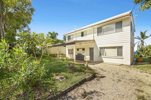 Sea Shack - 29 Pelican Street, Peregian Beach, Noosa Area - Darwin Tourism 1