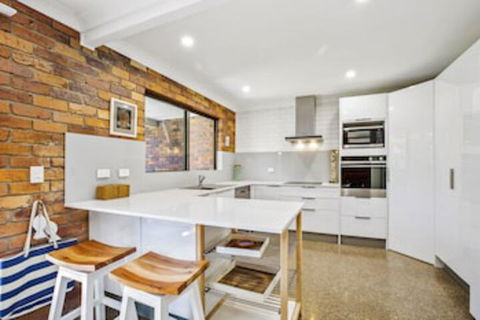 A Beach Break - 1/90 Lorikeet Drive - Darwin Tourism 0