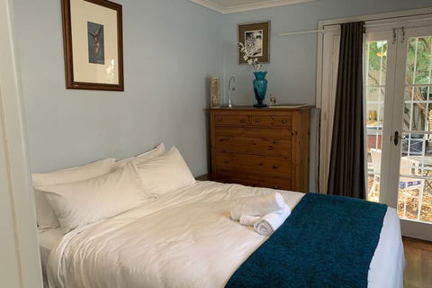 Surry Hills Terrace With Hot Tub - Darwin Tourism 5