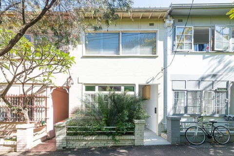 Stylish 3 Bedroom Townhouse In Darlinghurst - Darwin Tourism 2