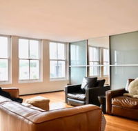 New York Loft Style Flat in Surry Hills - Darwin Tourism
