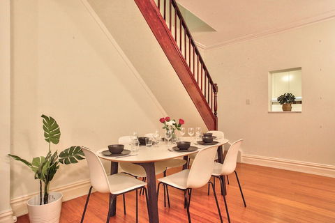Apartment Hyde Park - Clifton - Darwin Tourism 0