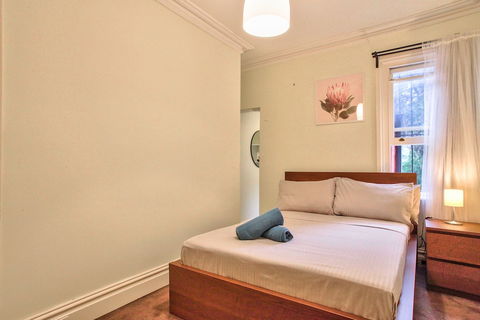 Apartment Hyde Park - Clifton - Darwin Tourism 3