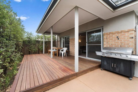 Cootamundra - Darwin Tourism 4