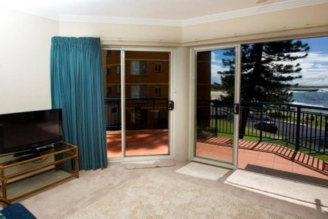 Whitesands Unit 103 38 North Street - Darwin Tourism 5