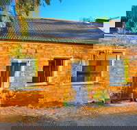 Emma Tiver Heritage Cottage - Darwin Tourism