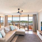 Island View 4 Opposite Wallis Lake! - Darwin Tourism 0