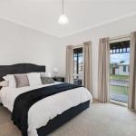 GUILDFORD COTTAGE - Darwin Tourism 0