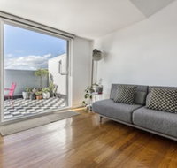 Fabulous Fitzroy Converted Warehouse - Darwin Tourism