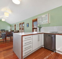 Family Friendly Weatherboard Cottage - Darwin Tourism
