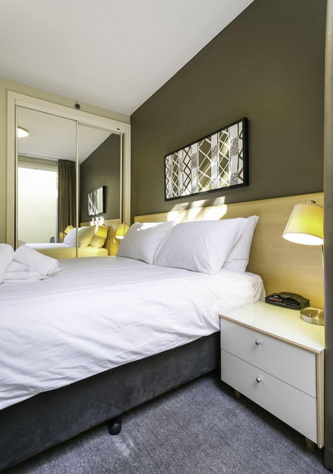 DARLING A Tidy Space In A Great Location - Darwin Tourism 2