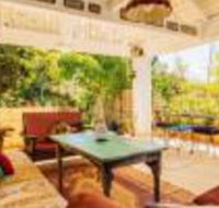 The Blue Beach House - Darwin Tourism