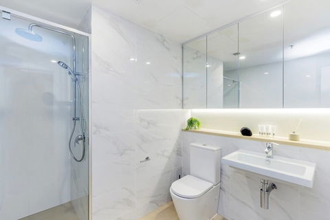 SKY Heart Of BNE City 2bed APT Pool& Gym Qbn222-18 - Darwin Tourism 5