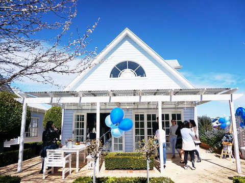 Maison Blue Pty Ltd Adelaide - Darwin Tourism 1