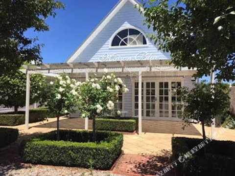 Maison Blue Pty Ltd Adelaide - Darwin Tourism 2