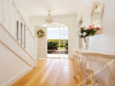 Maison Blue Pty Ltd Adelaide - Darwin Tourism 6