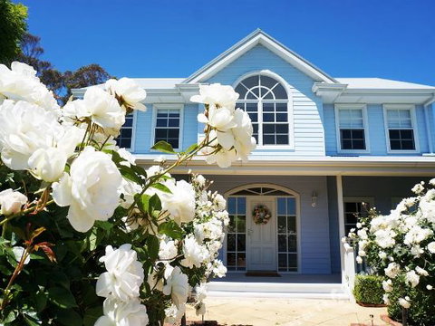 Maison Blue Pty Ltd Adelaide - Darwin Tourism 3
