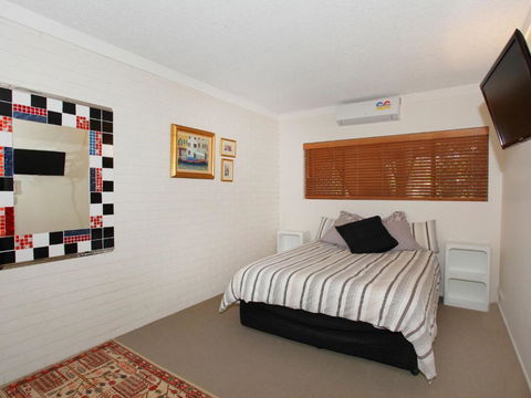 Anjuna 2 2 BDRM Budget Stay On Canal - Darwin Tourism 4