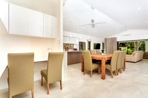 PARKVIEW At PALM COVE - Darwin Tourism 1